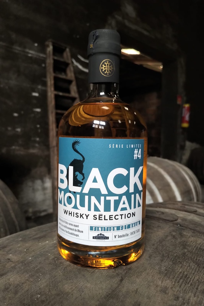 Whisky Black Mountain Finition Fût de Rhum 44%